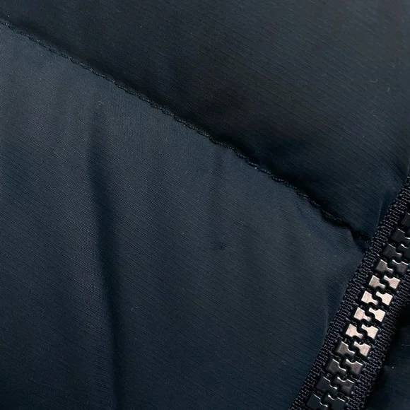 The North Face Blue Puffer Jacket - Picture 12 of 12